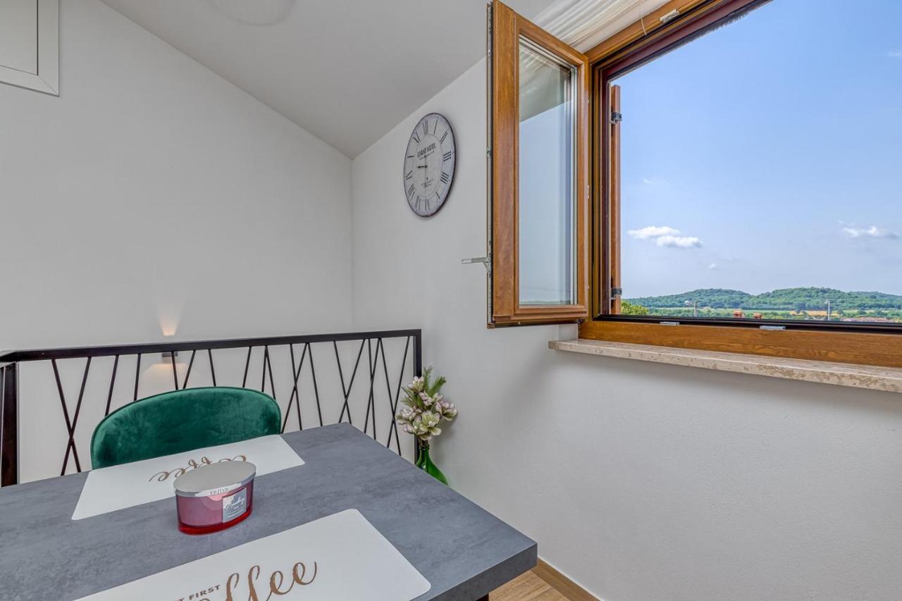 Rooms Nilda Musalez Exterior foto